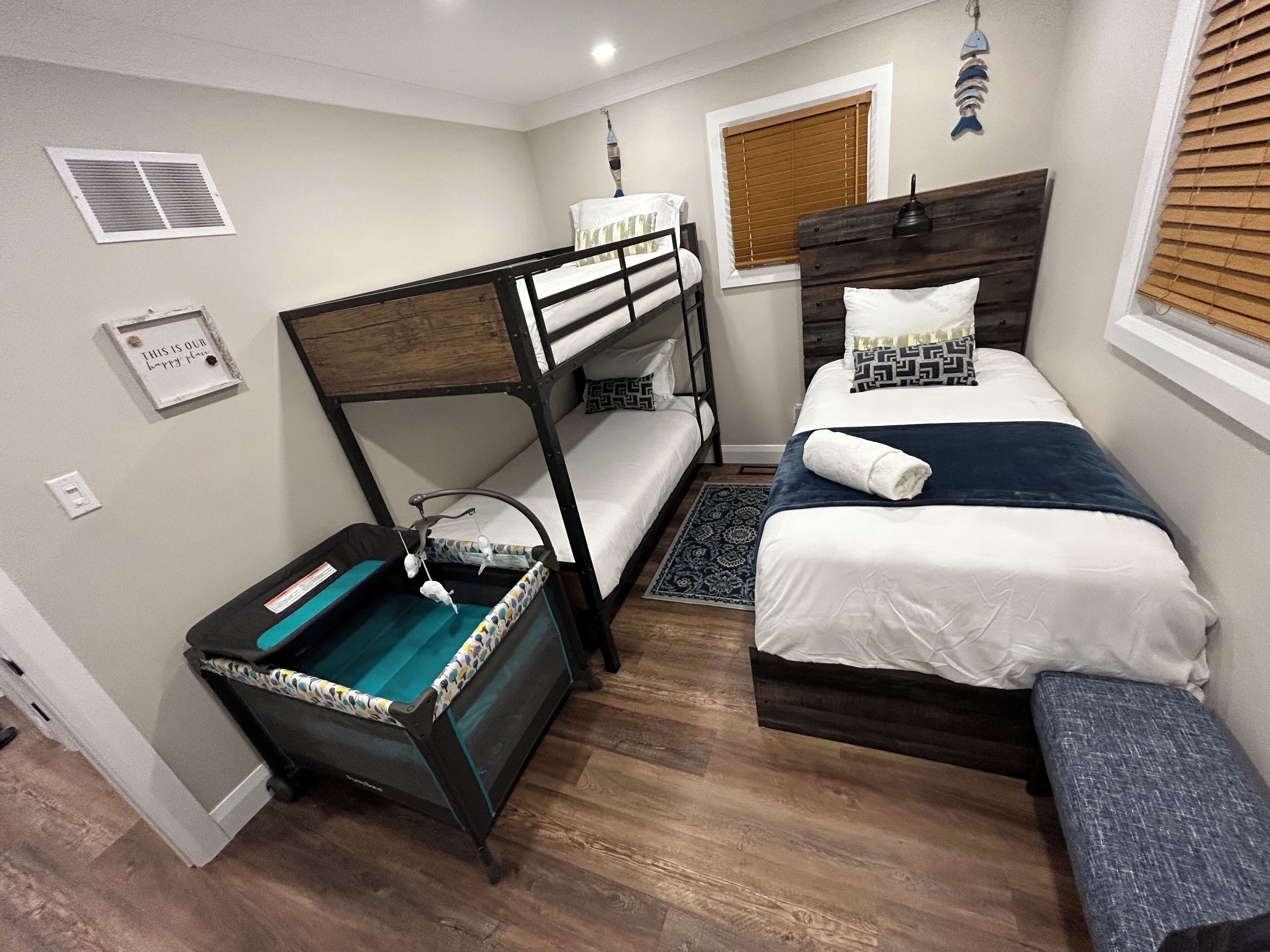 2 bedrooms, desk, iron/ironing board, travel crib