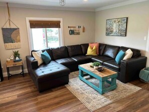 Smart-TV, Bücher, Arbeitsbereiche