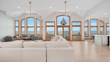 Smart TV, chimenea, videojuegos, reproductor de DVD