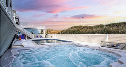 Oceanfront, Game Room, Decks, Heated Pool, Hot Tub, Ocean Views, Fully Loaded