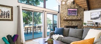 Evergreen Dream - Cozy Modern A-Frame with incredible views. Pet Friendly!