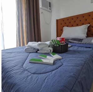 1 habitación, escritorio y wifi 