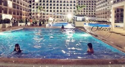 Affordable Condo w/ Pool, Shower Heater & Wi-Fi