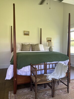 5 chambres, lit parapluie, Wi-Fi, draps fournis