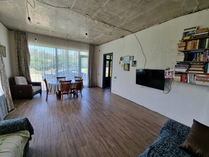 3 habitaciones y wifi gratis 