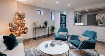 Two bedroom Central Apartment - ground floor