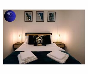 2 bedrooms, iron/ironing board, WiFi (surcharge), bed sheets