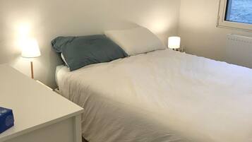 3 quartos, Wi-Fi de cortesia, roupa de cama