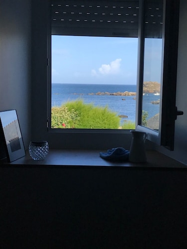 Maison Lumineuse Face à la mer et aux Iles 6 Personnes, Plage à 5min à Pied