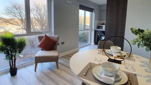 아파트 | 다이닝