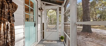 Cozy Bluegill Cottage