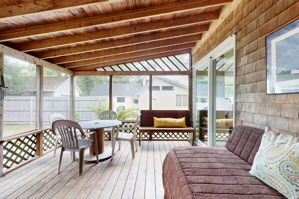 Interior - Inviting, two-story home with a large yard, sunroom, balcony, & washer/dryer (Oak Bluffs)