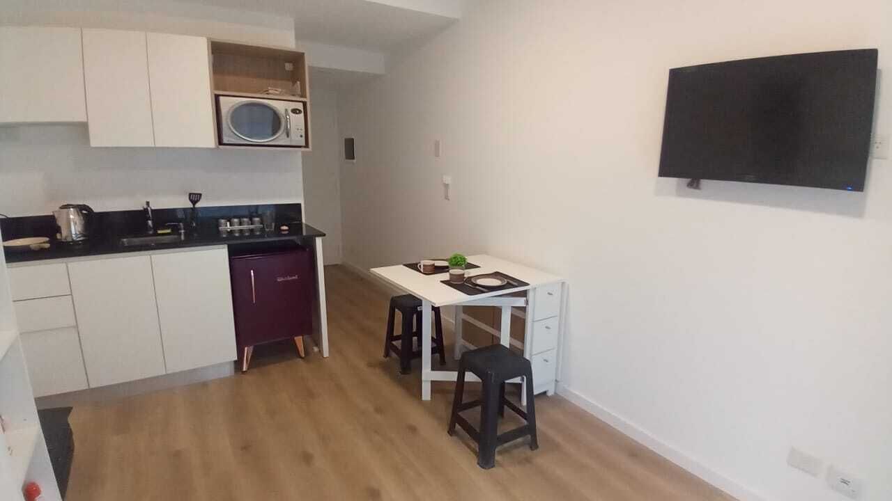 Microondas y placa de cocina