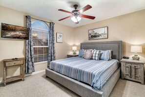 3 bedrooms, iron/ironing board, travel crib, free WiFi
