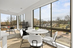 Premium Apartment, 2 Bedrooms | Living area
