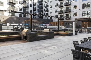 Terrace/patio - Placemakr Cathedral Heights (Washington)
