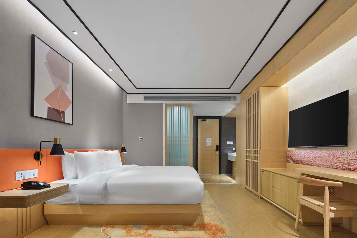 King Guest Room High Floor