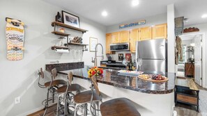 Apartment (1 Bedroom) | Interior