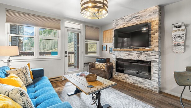 Unclassified image, 1 of 33, button -  Etta Place 6 by AvantStay | Ski In/ Ski Out Unit! (Telluride)