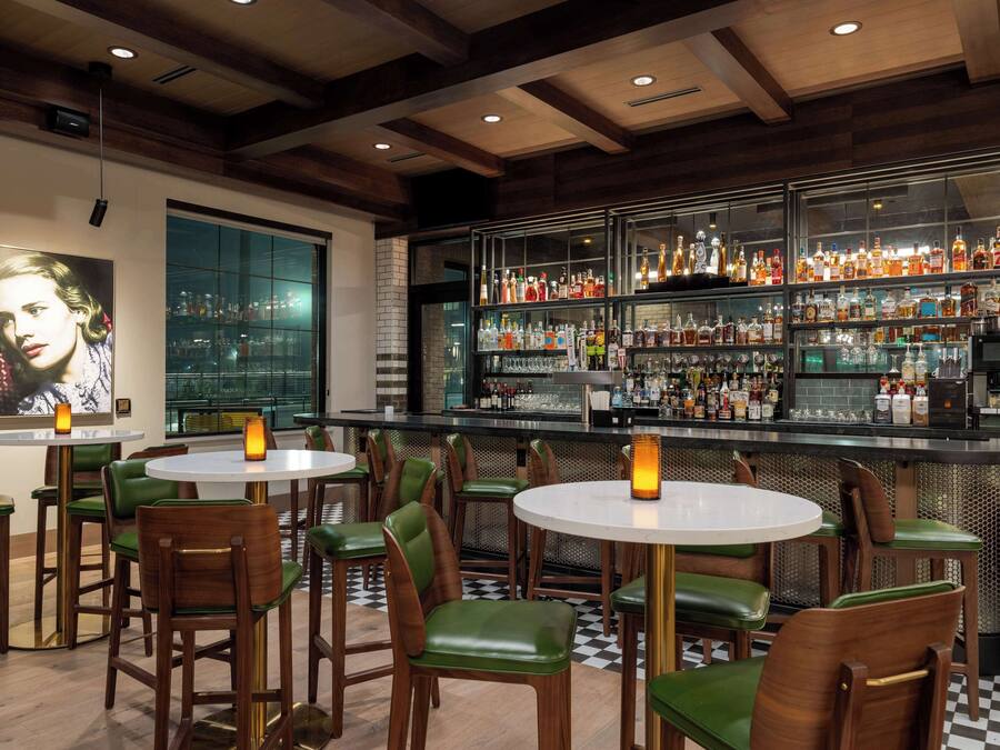 Bar (di properti)