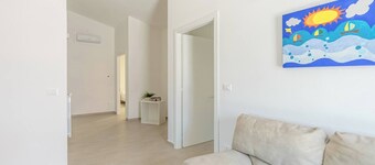 Haiku Rossa - YourPlace Abruzzo