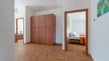 3 camere, ferro/asse da stiro, lenzuola