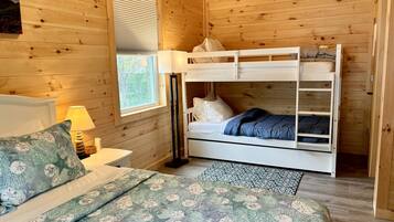 1 slaapkamer, een strijkplank/strijkijzer, gratis wifi, beddengoed