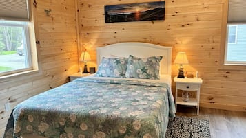 1 slaapkamer, een strijkplank/strijkijzer, gratis wifi, beddengoed