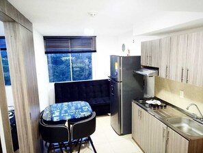 Private kitchen - Oronegroapartahoteles Espectacular Apartaestudio Amoblado Armenia, Quindío (Quindío)