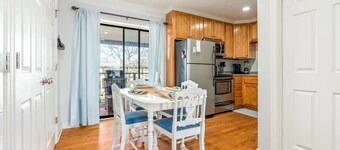 Quiet & Close! 2/2 Across from Acre in Auburn, Al 