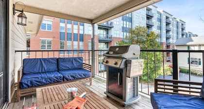 Quiet & Close! 2/2 Across from Acre in Auburn, Al