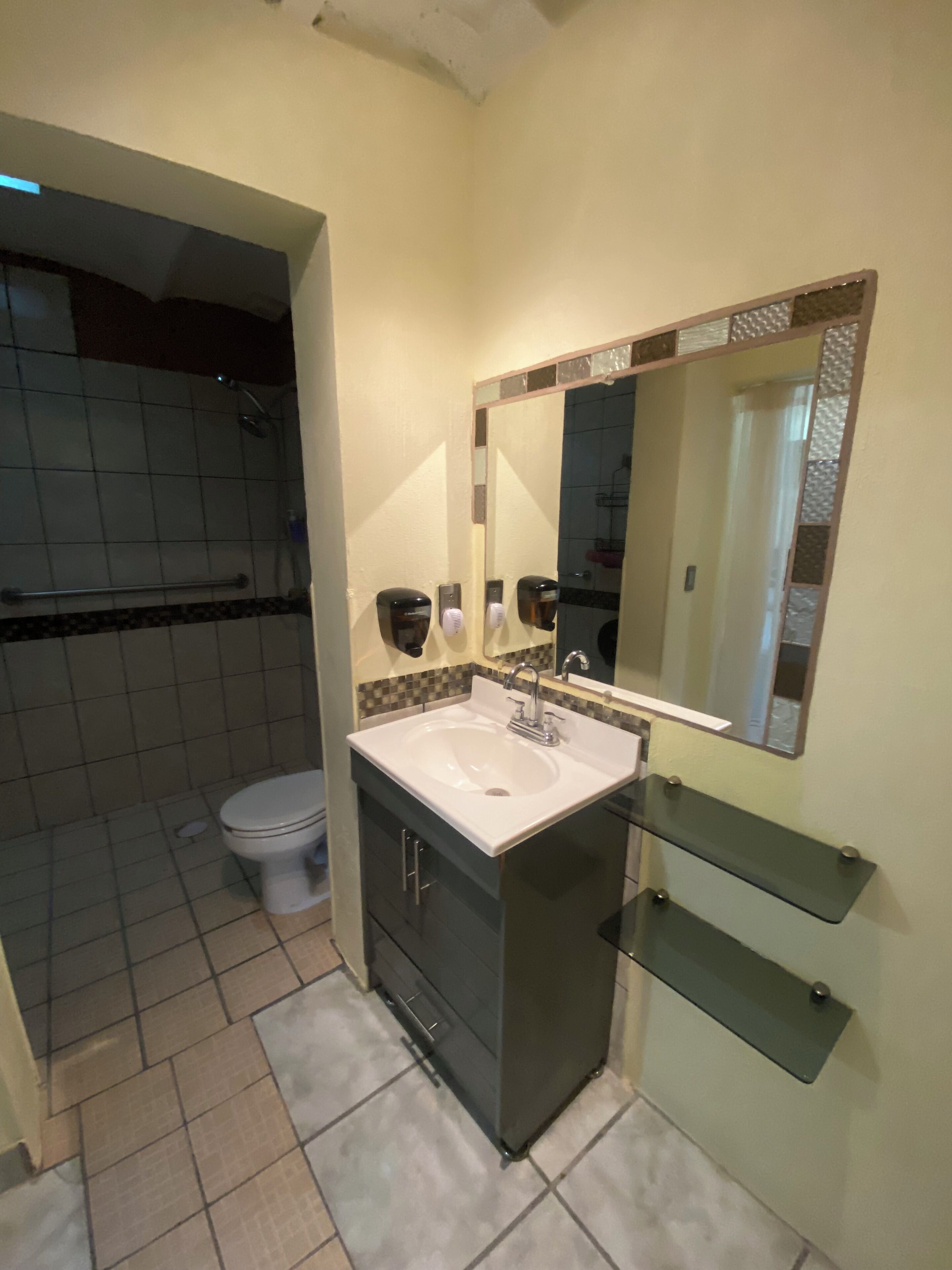 Comfort Room | Bathroom