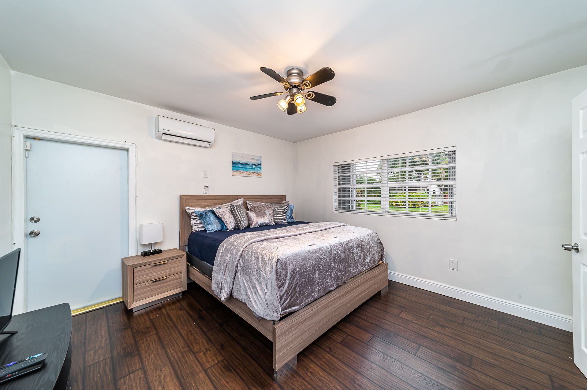 5 多间卧室、熨斗/熨衣板、旅行婴儿床、WiFi