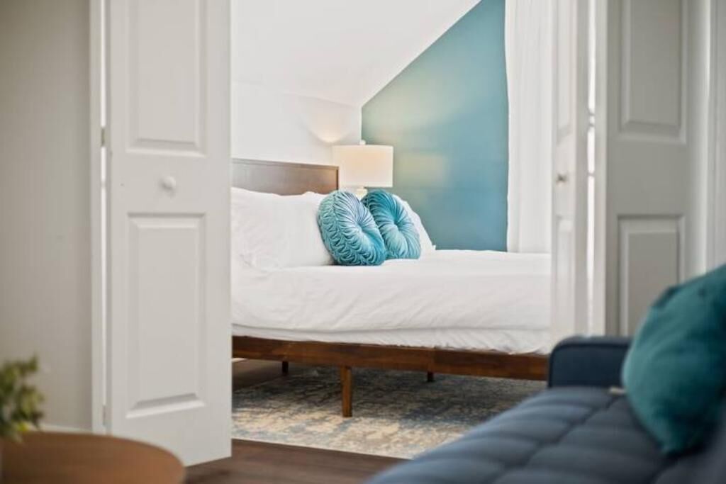 3 slaapkamers, een bureau, gratis wifi, beddengoed