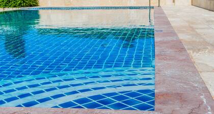 Holiday Inn Express and Suites Haltom City Ft Worth by IHG