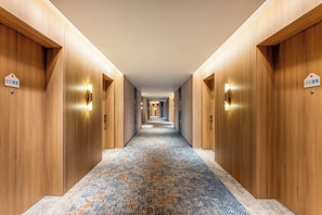 Interior detail - Holiday Inn Express Binzhou City Center by IHG (Binzhou)