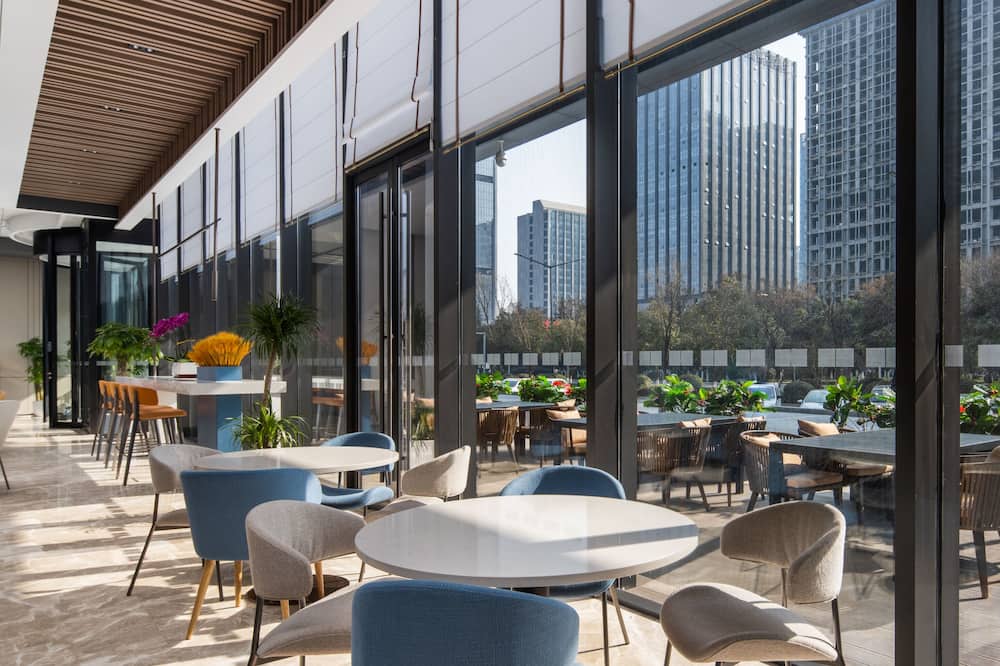 Holiday Inn Express Xi An Aerospace Town by IHG