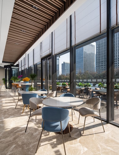 Holiday Inn Express Xi An Aerospace Town by IHG