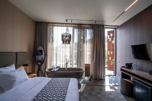 Romantisk rom (XX) | Sengetøy av topp kvalitet, memory foam-senger, minibar og safe på rommet