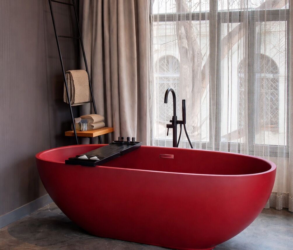 Rom – junior | Sengetøy av topp kvalitet, memory foam-senger, minibar og safe på rommet