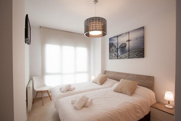 2 bedrooms, iron/ironing board, bed sheets - Two Bedroom Apartment (Llanes)
