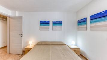 3 chambres, fer et planche Ă repasser, Wi-Fi gratuit, draps fournis