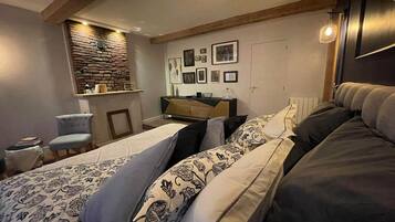 1 bedroom, free WiFi