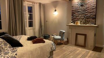 1 camera, Wi-Fi gratuito