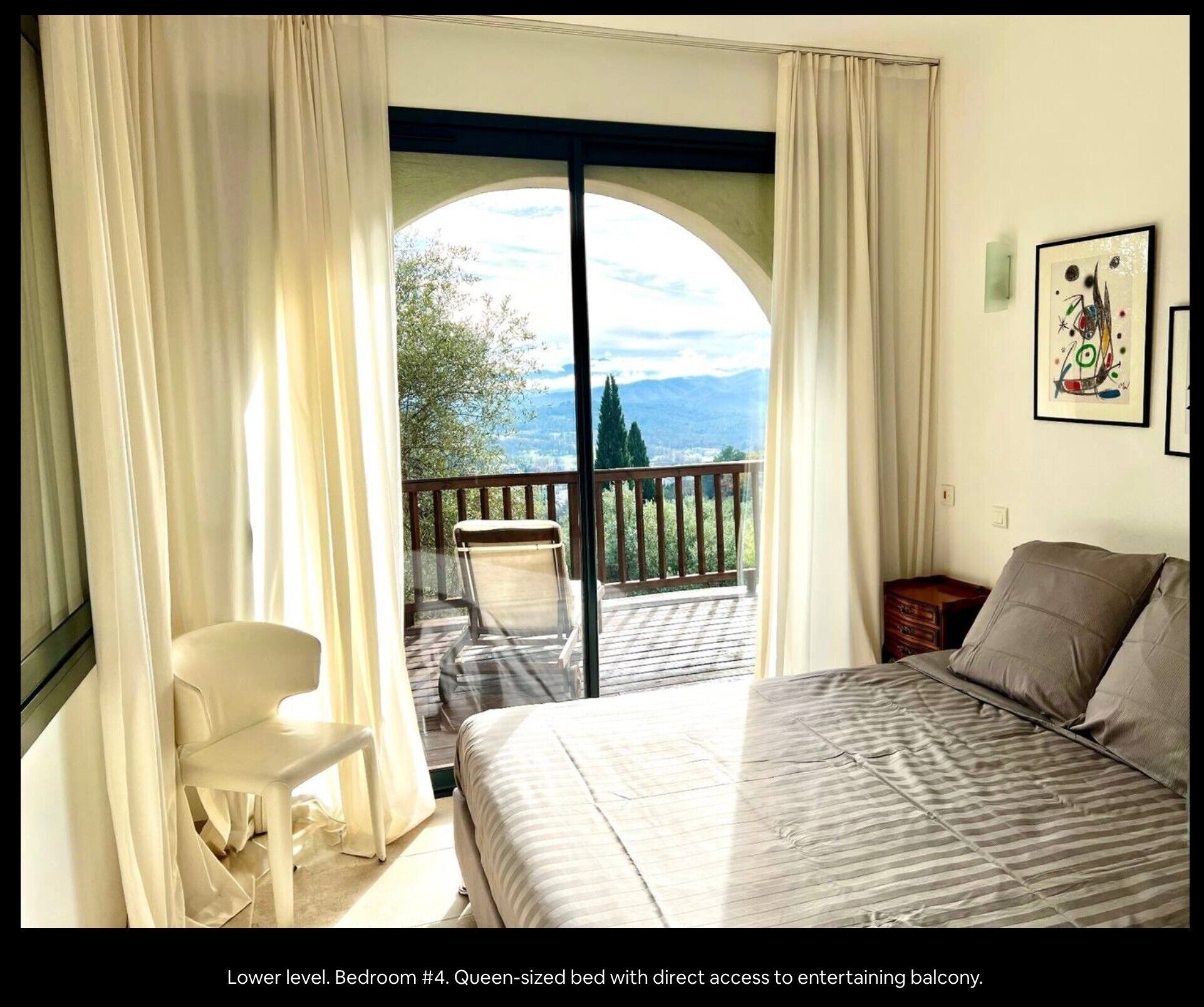 6 bedrooms, iron/ironing board, free WiFi, bed sheets