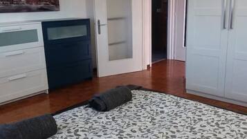 1 Schlafzimmer, Bügeleisen/Bügelbrett, WLAN, Bettwäsche