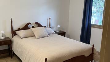 2 habitaciones, tabla de planchar con plancha y wifi