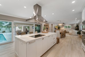 Interior - Heated Pool + King Beds, 2 Miles from the Beach (Fort Lauderdale)