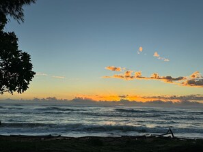 靠近海滩