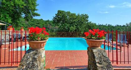 Villa Quercina by MMega